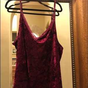 Torrid crushed velvet burgundy tank